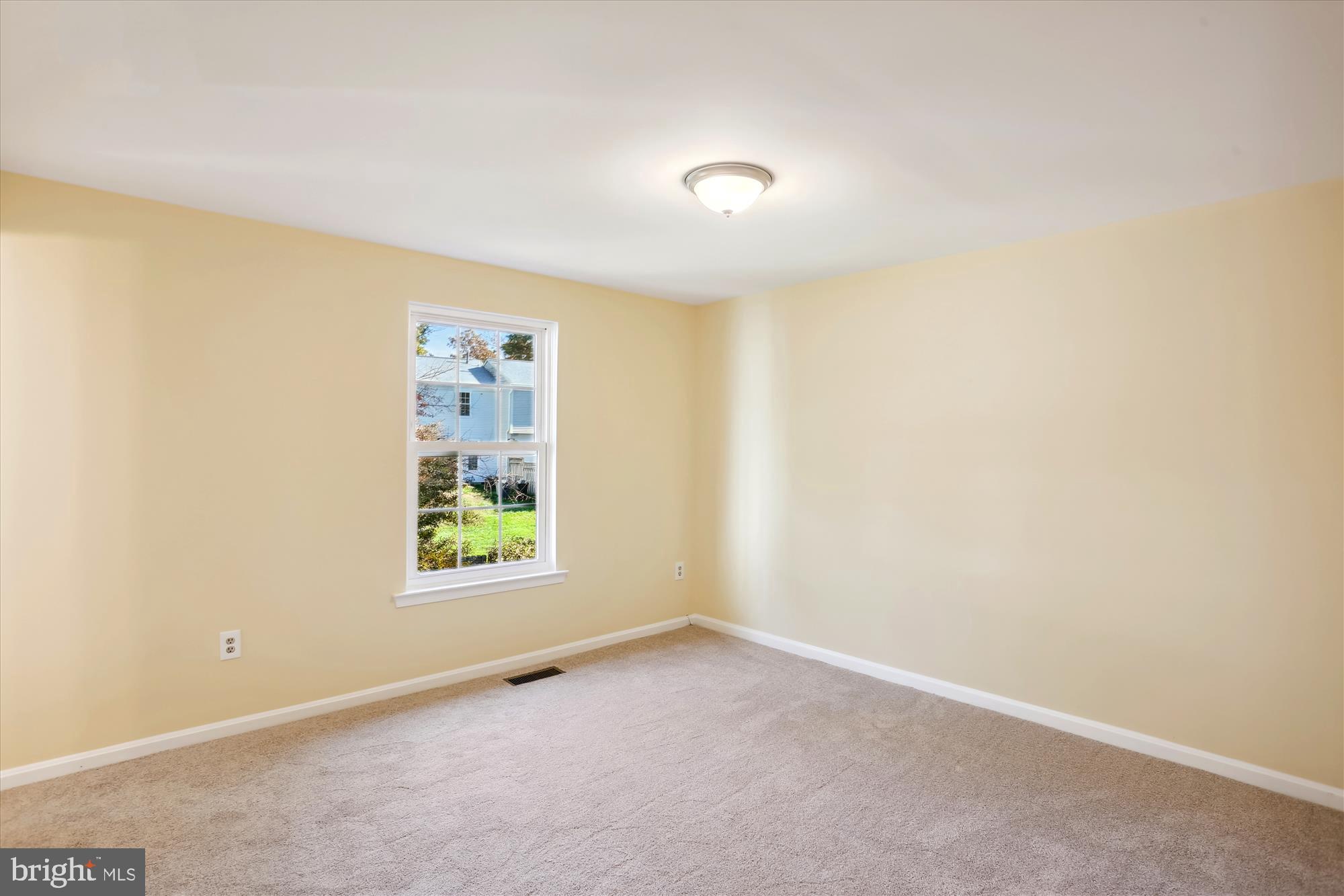 17509 Gallagher Way Olney, MD 20832 - Photo 10 of 48 Primary Bedroom