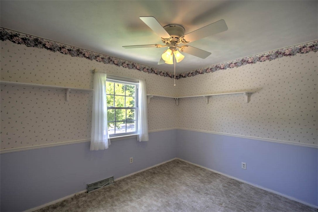 2353 South Rainwater Drive Decatur, IL 62521 - Photo 16 of 29 Gallery Image 16