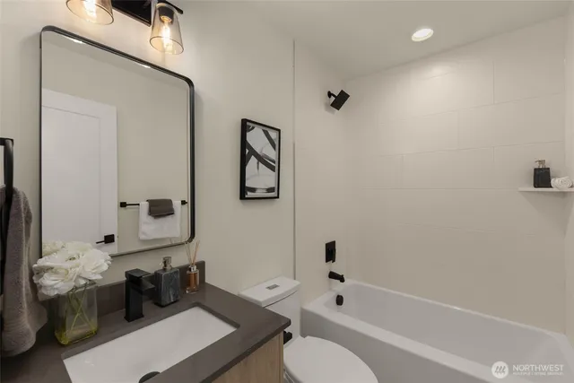 $649,900 | 10306 Midvale Avenue North, Seattle, WA 98133