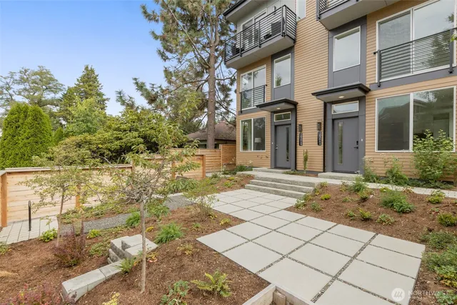 $649,900 | 10306 Midvale Avenue North, Seattle, WA 98133