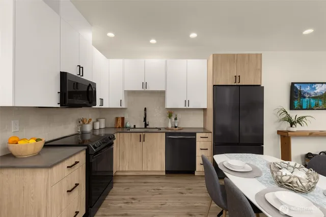 $649,900 | 10306 Midvale Avenue North, Seattle, WA 98133