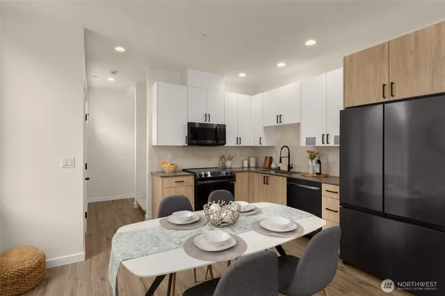 $649,900 | 10306 Midvale Avenue North, Seattle, WA 98133