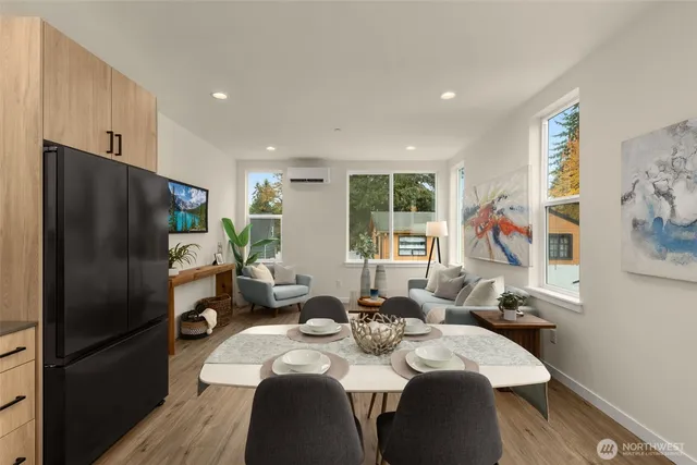 $649,900 | 10306 Midvale Avenue North, Seattle, WA 98133