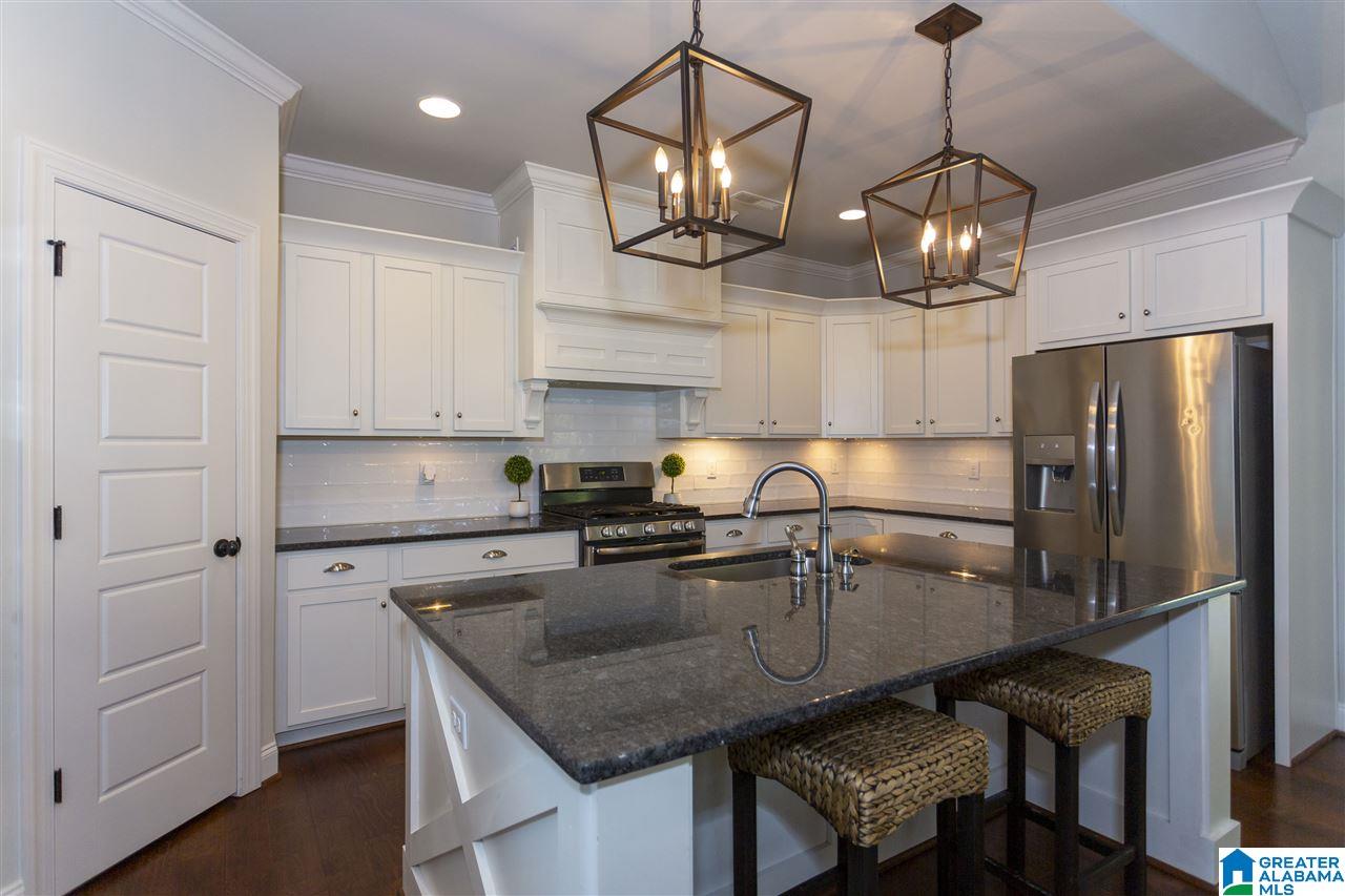 458 Ballantrae Road Pelham, AL 35124 - Photo 4 of 40 Gallery Image 4