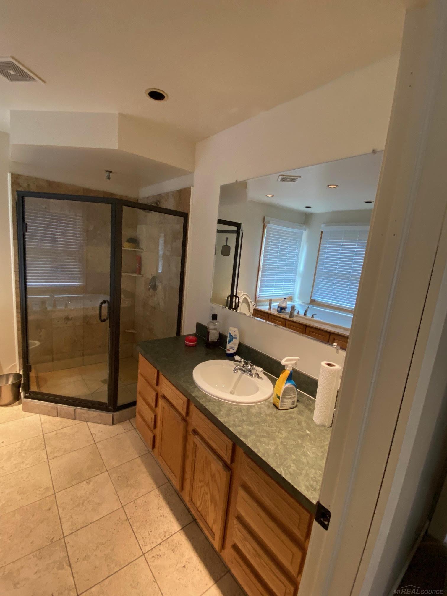 5950 Ewalt Road Imlay City, MI 48444 - Photo 38 of 46 Gallery Image 38