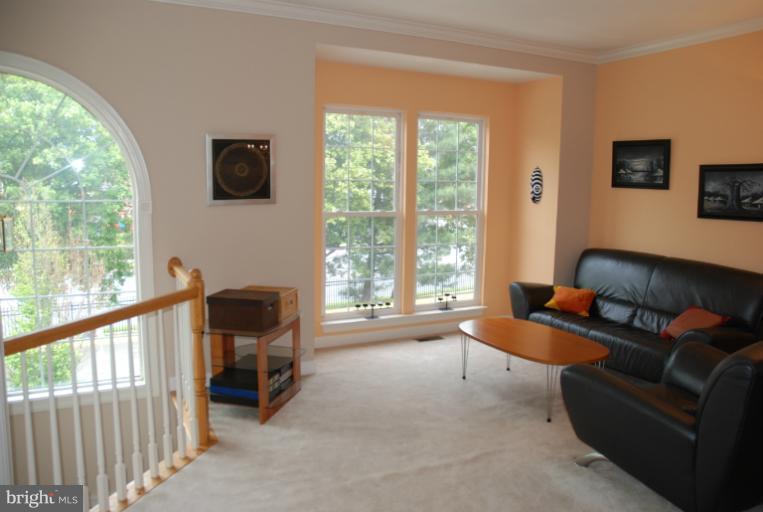 2204 Mears Lane Silver Spring, MD 20906 - Photo 22 of 23 Living Room