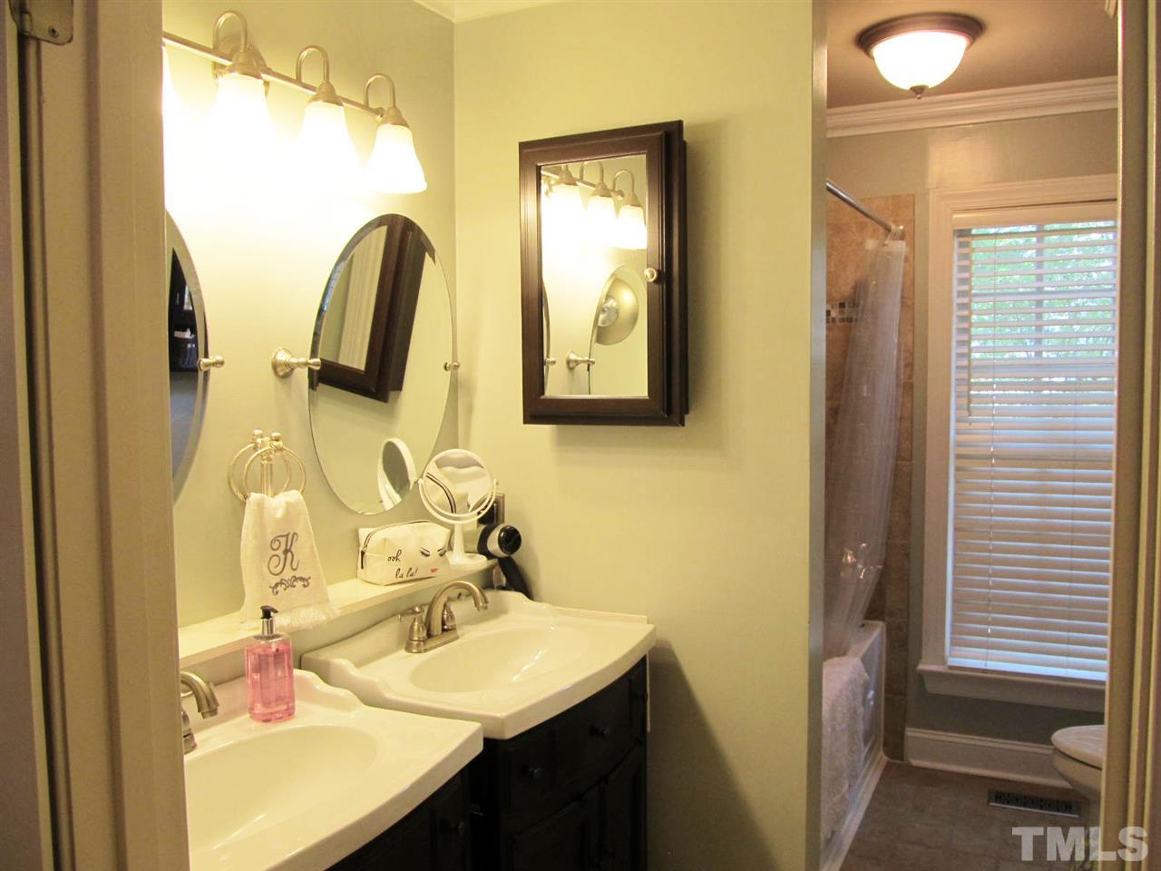 8849 Campfire Trail Raleigh, NC 27615 - Photo 15 of 24 Gallery Image 15