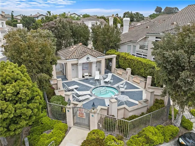 $998,500 | 226 Shorebreaker Drive, Laguna Niguel, CA 92677
