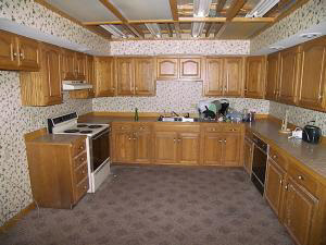 659 Riley Boulevard Bedford, IN 47421 - Photo 4 of 4