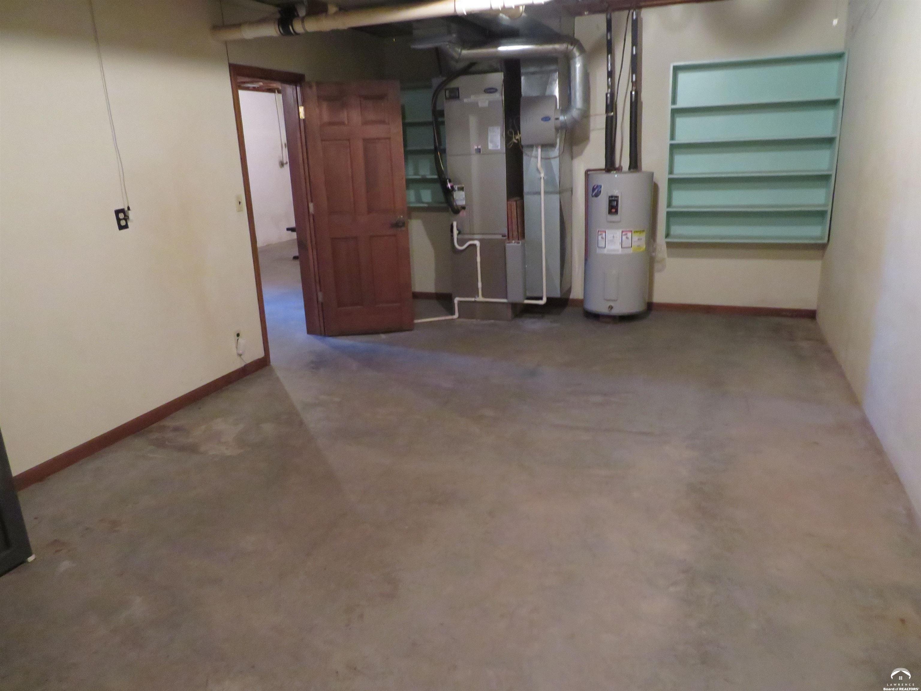 7607 Ferguson Road Ozawkie, KS 66070 - Photo 53 of 98 Gallery Image 53