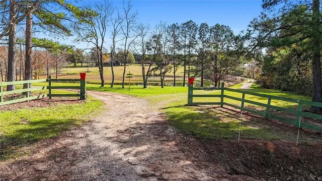 $549,950 | 77112 North River Road, Kentwood, LA 70444