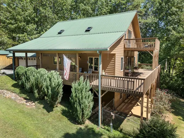 $469,800 | 297 Lovingood Road, Marble, NC 28905