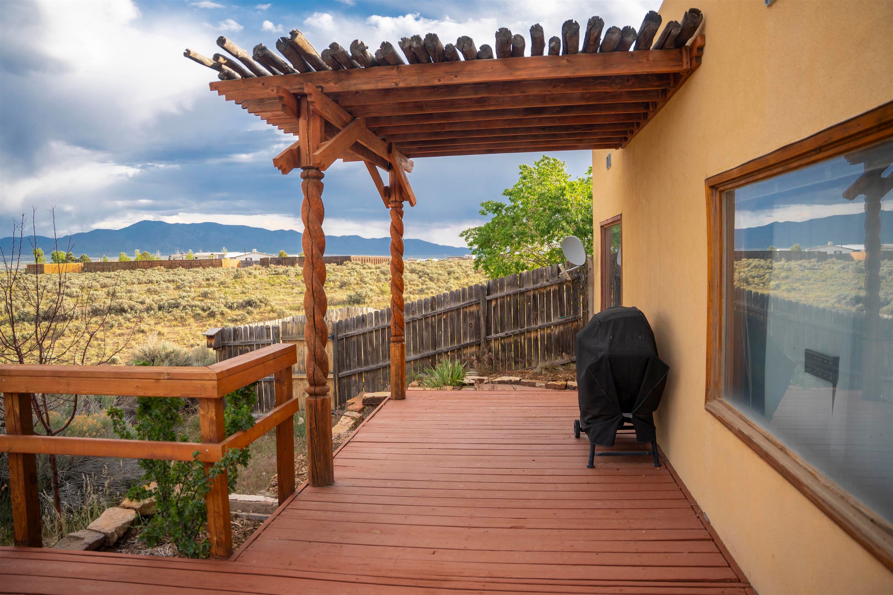 14 Toda Vista Road El Prado, NM 87529 - Photo 10 of 45 Gallery Image 10