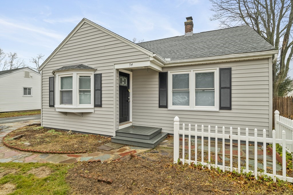 94 Milton Street Springfield, MA 01151 - Photo 39 of 41