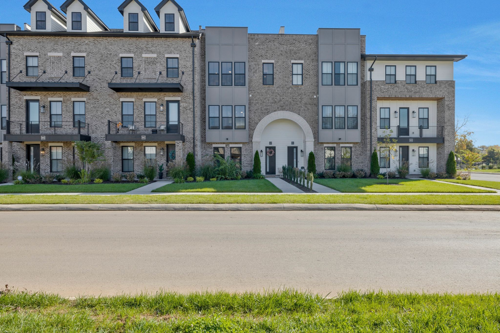 1425 Doc Johns Boulevard Murfreesboro, TN 37128 - Photo 11 of 53