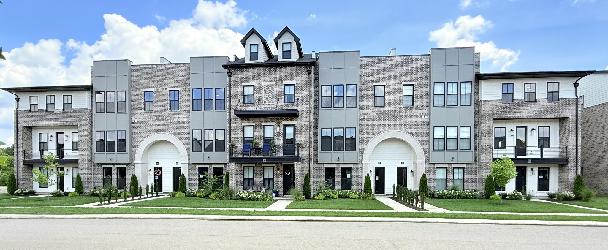 1425 Doc Johns Boulevard Murfreesboro, TN 37128 - Photo 8 of 53