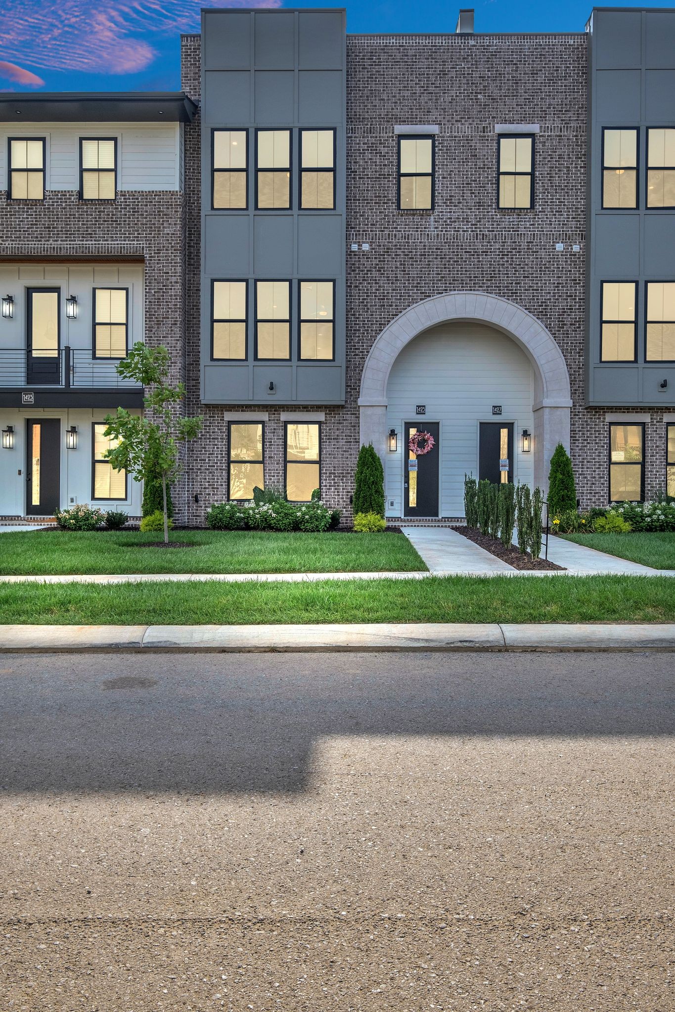 1425 Doc Johns Boulevard Murfreesboro, TN 37128 - Photo 9 of 53