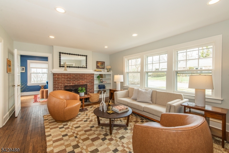 30 Wellesley Road Montclair, NJ 07043 - Photo 5 of 30