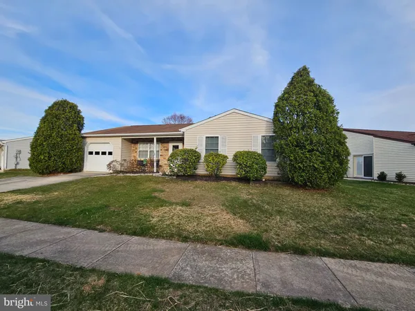 $435,000 | 5661 Crabapple Drive, Frederick, MD 21703