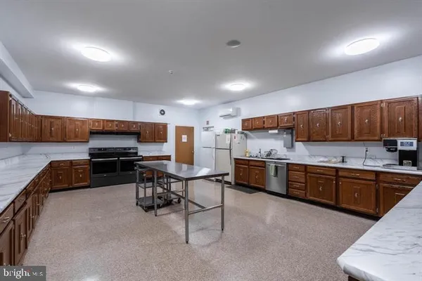 $435,000 | 5661 Crabapple Drive, Frederick, MD 21703