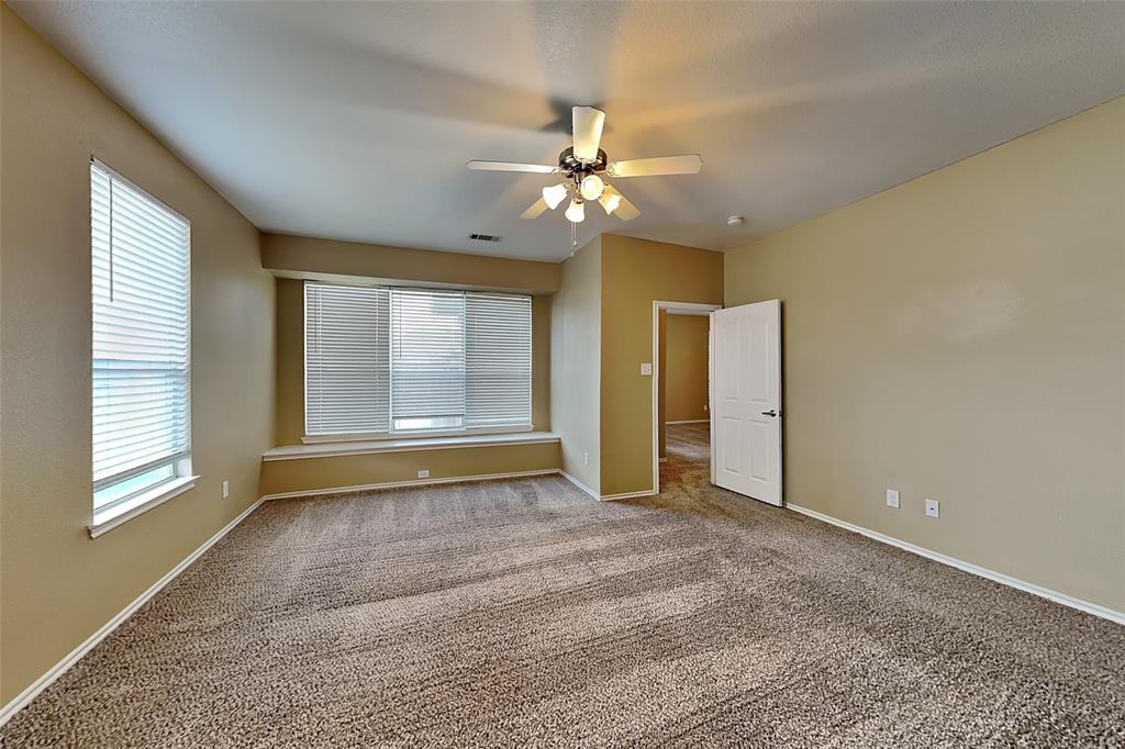 10876 Hawks Landing Road Fort Worth, TX 76052 - Photo 8 of 18
