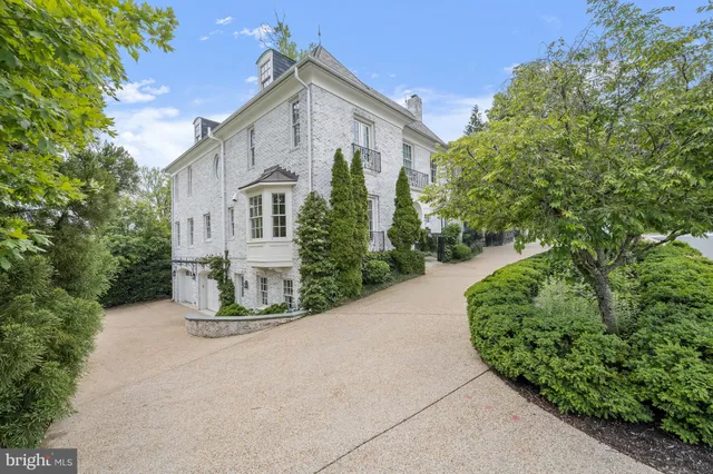 $4,995,000 | 2101 Foxhall Road Northwest, Washington, DC 20007