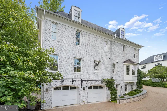 $4,995,000 | 2101 Foxhall Road Northwest, Washington, DC 20007