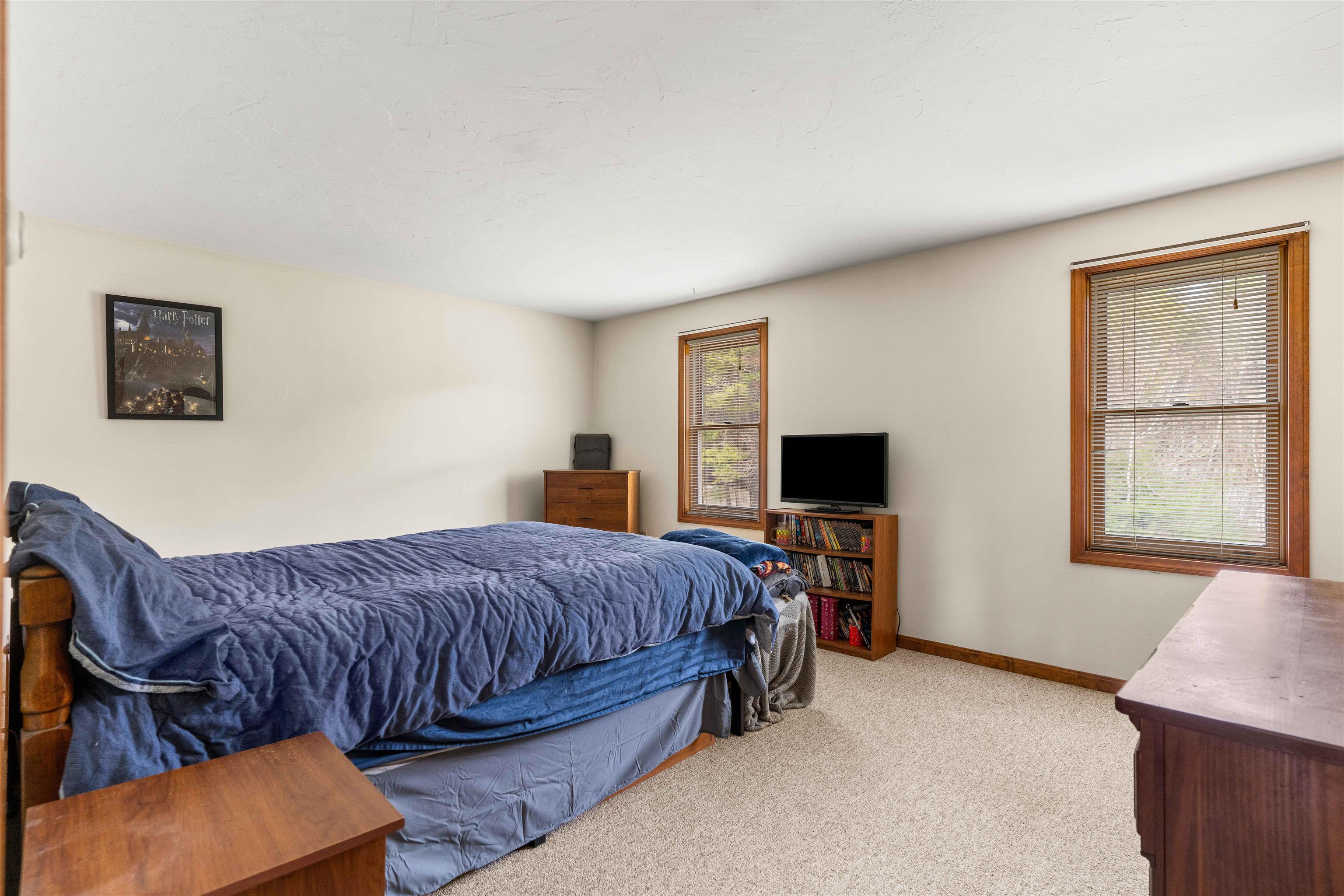 353 Goboro Road Epsom, NH 03234 - Photo 12 of 26