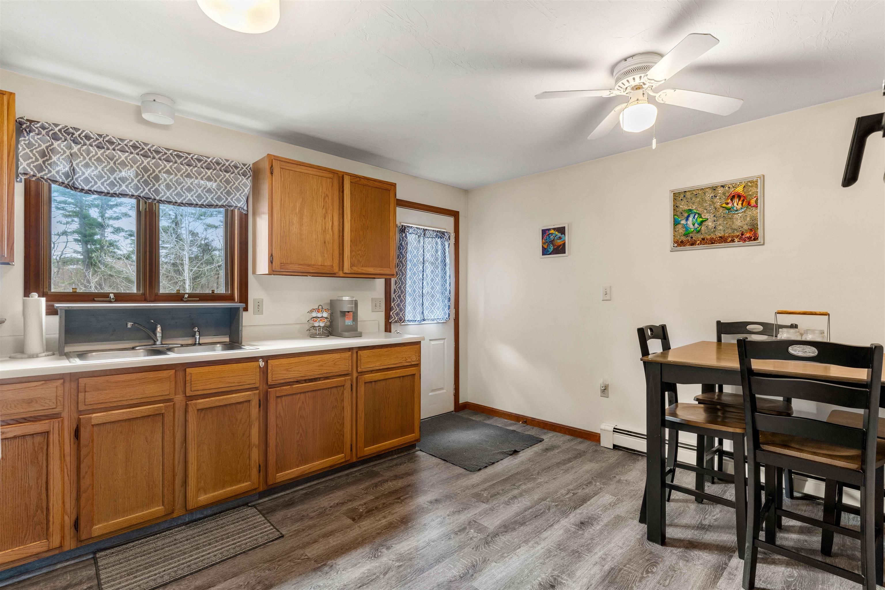 353 Goboro Road Epsom, NH 03234 - Photo 5 of 26