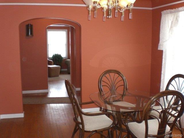 435 Taylor Avenue Rochester, MI 48307 - Photo 13 of 18 inter8.JPG