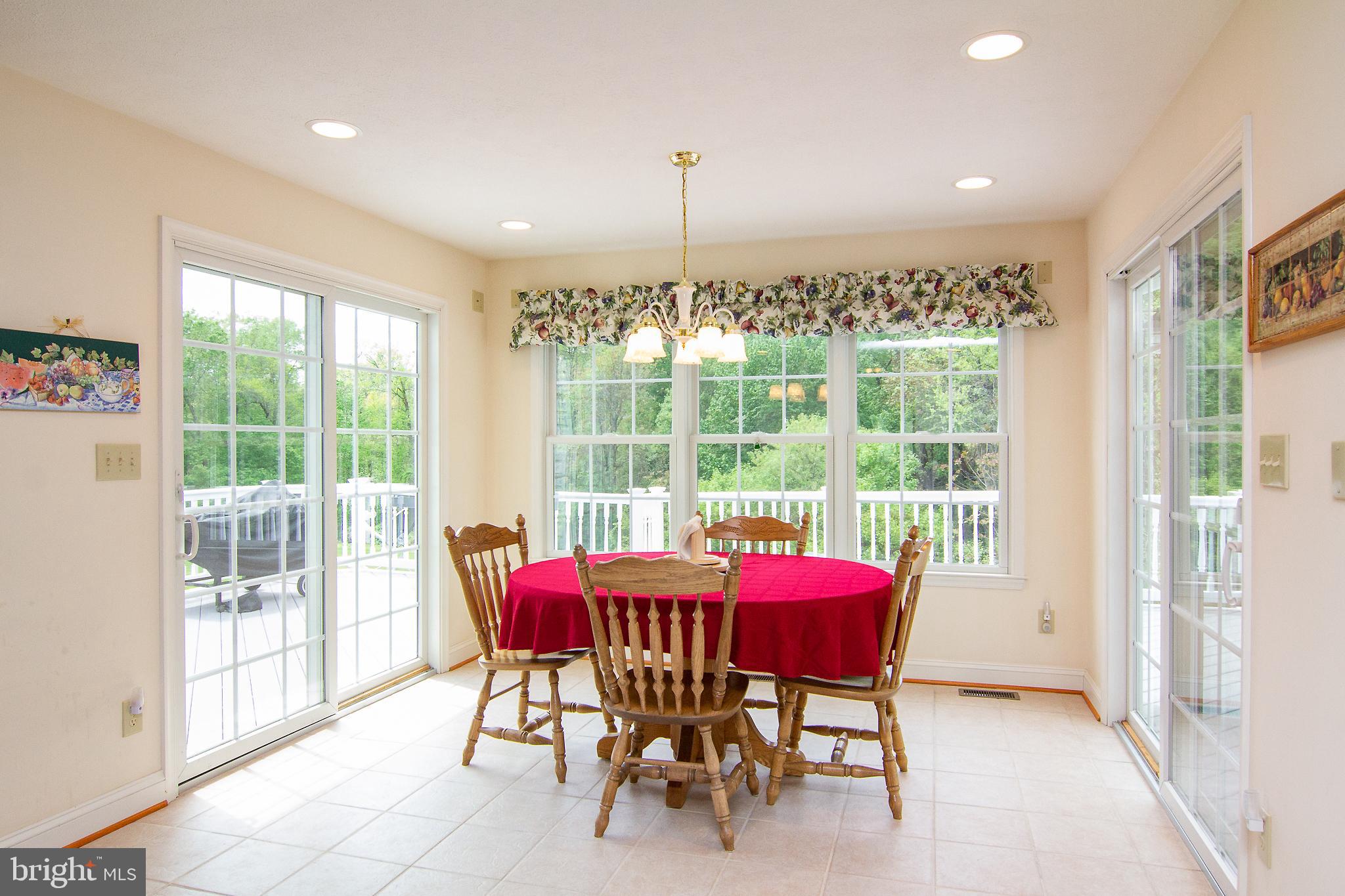 1244 Arnold Road Westminster, MD 21157 - Photo 11 of 41 Gallery Image 11