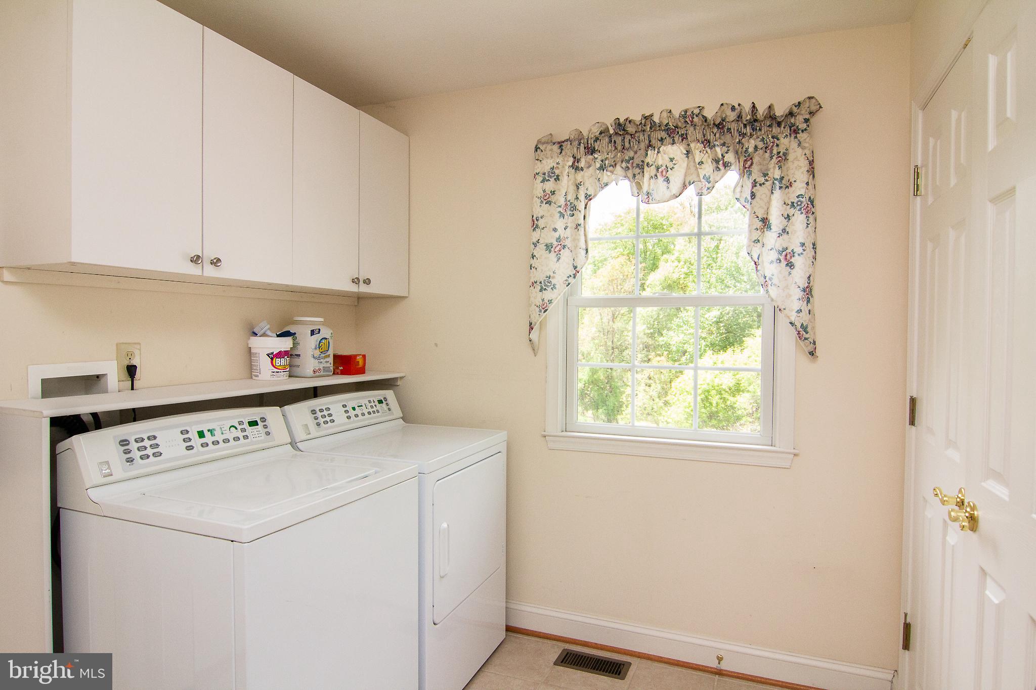 1244 Arnold Road Westminster, MD 21157 - Photo 17 of 41 Gallery Image 17