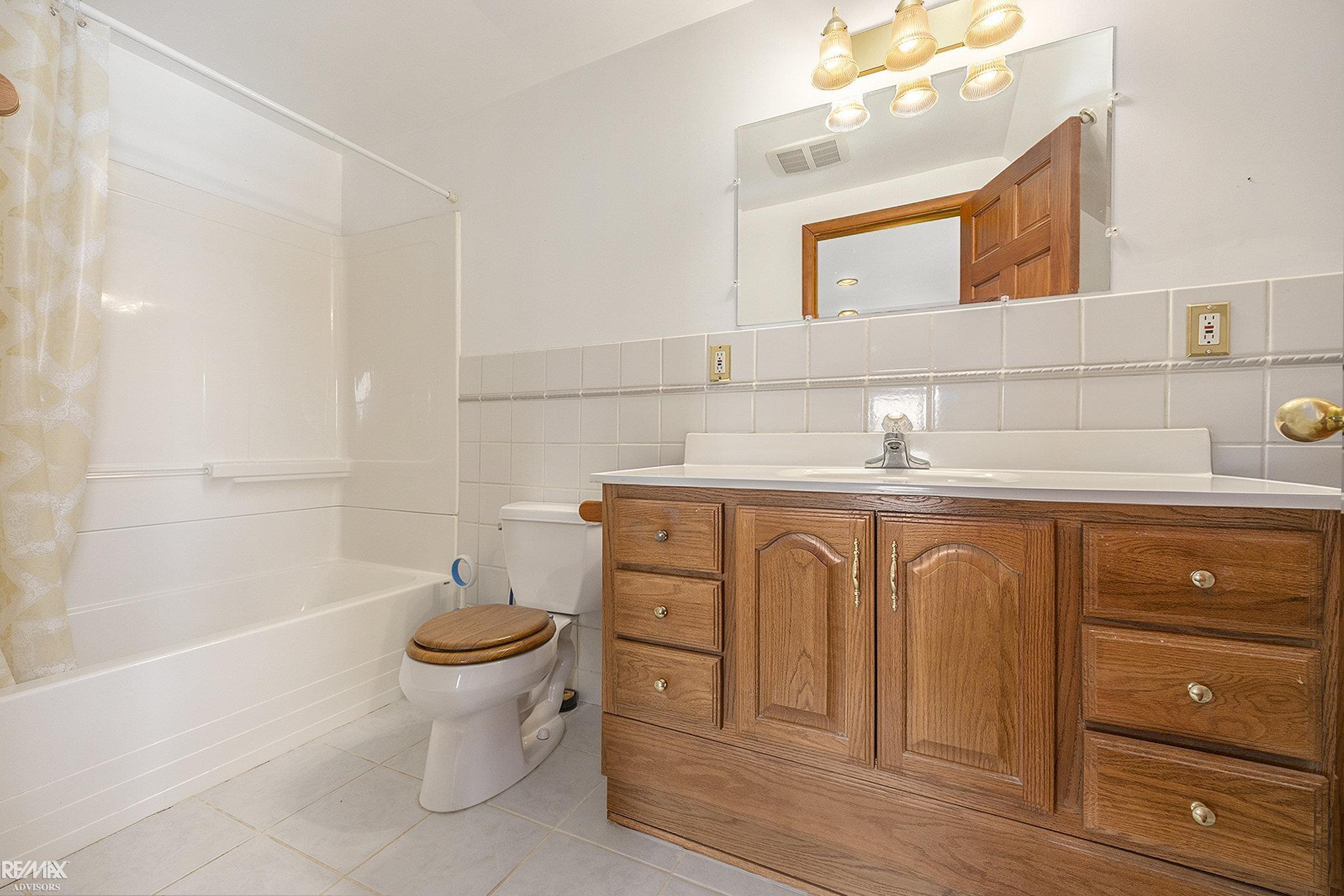 9994 Meisner Road Casco, MI 48064 - Photo 25 of 40 50136477-194d1d1b-bf11-4128-9265-8a37e7758d31.JPG