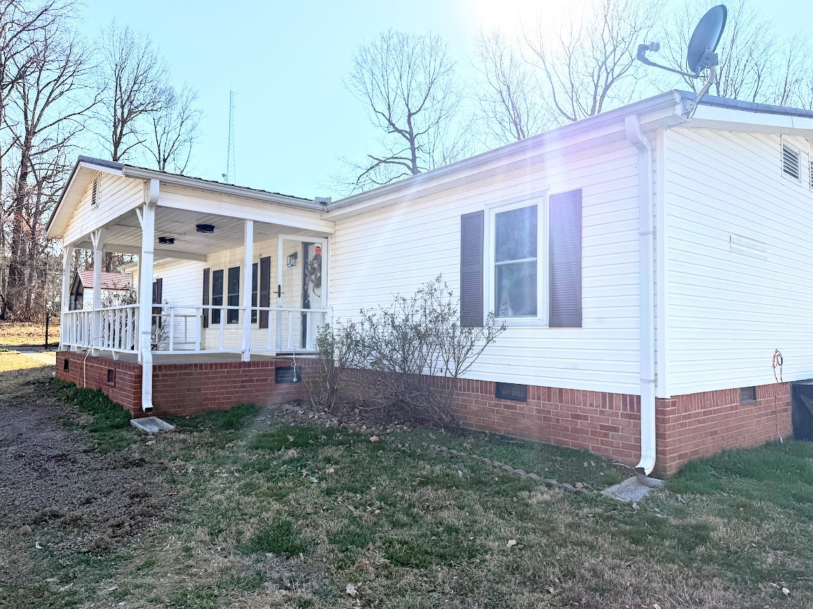 4616 Highway 76 Adams, TN 37010 - Photo 2 of 29