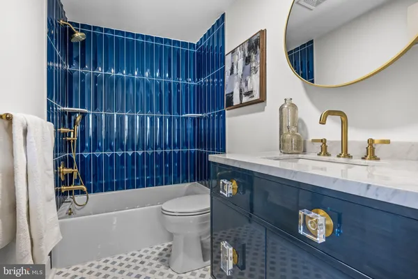 $3,599,000 | 140 East Central Avenue, Moorestown, NJ 08057