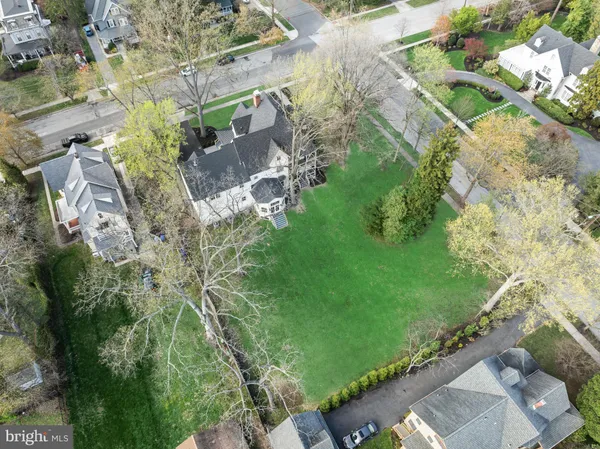 $3,599,000 | 140 East Central Avenue, Moorestown, NJ 08057