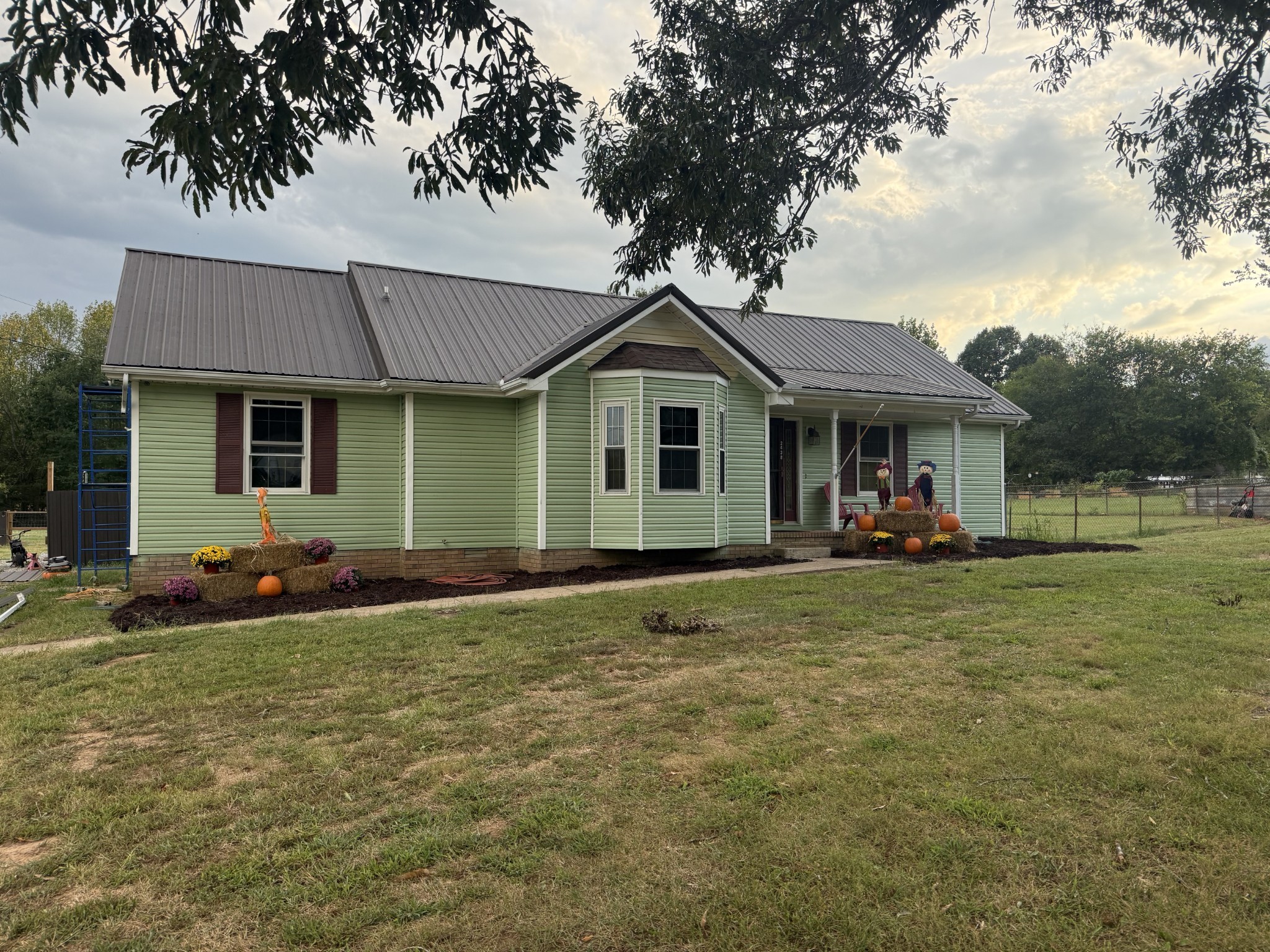 2438 Chester Harris Road Woodlawn, TN 37191 - Photo 1 of 12 Gallery Image 1