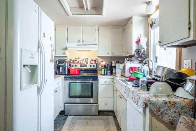 $160,000 | 628 Oregon Avenue, Gillette, WY 82718