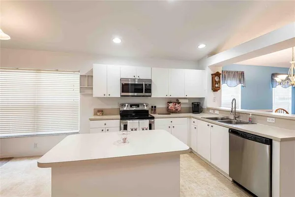 $279,900 | 11249 Cocoa Beach Drive, Riverview, FL 33569