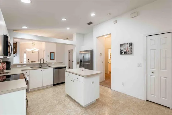 $279,900 | 11249 Cocoa Beach Drive, Riverview, FL 33569