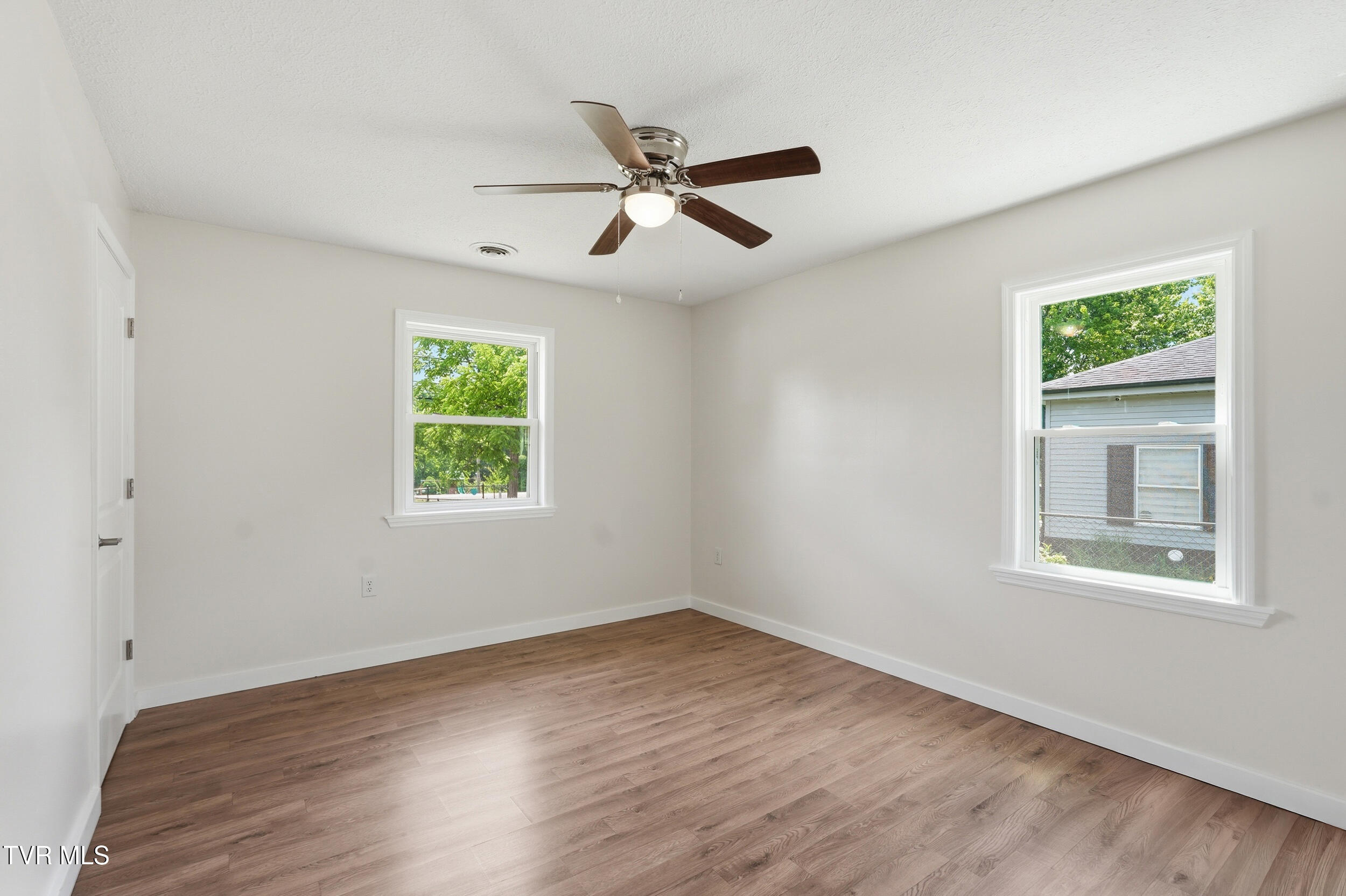 2911 Dungannon Road Coeburn, VA 24230 - Photo 18 of 35 18_2911 dungannon rd-10