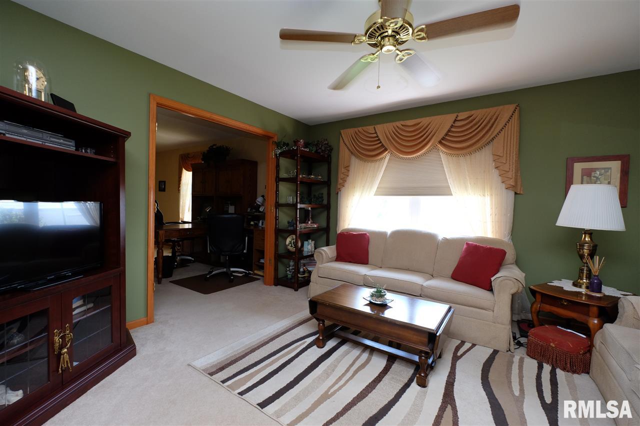 115 9th Street Lacon, IL 61540 - Photo 13 of 32 Gallery Image 13
