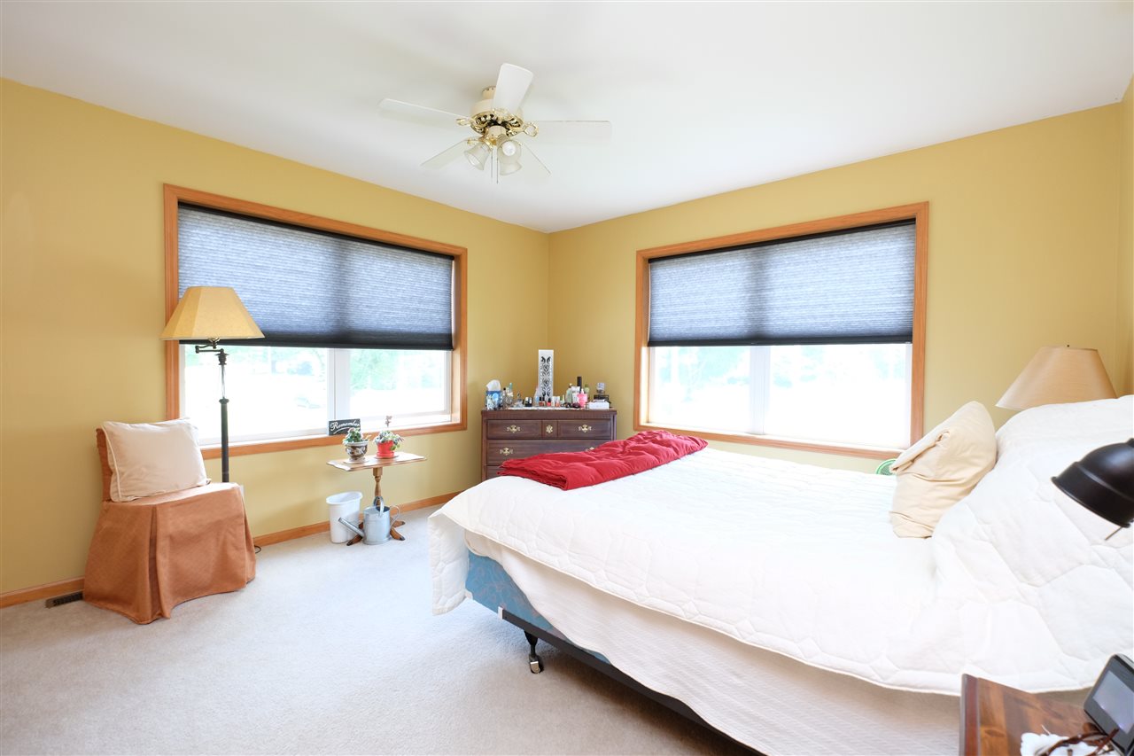 115 9th Street Lacon, IL 61540 - Photo 9 of 32 Gallery Image 9