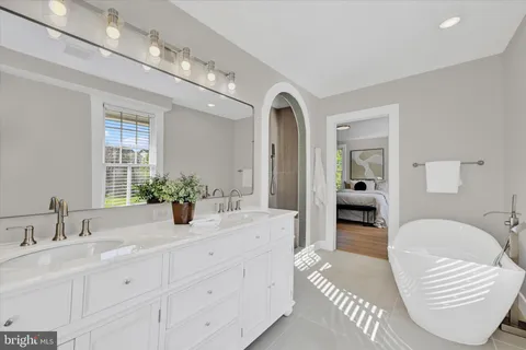 $650,000 | 505 Bond Avenue, Reisterstown, MD 21136