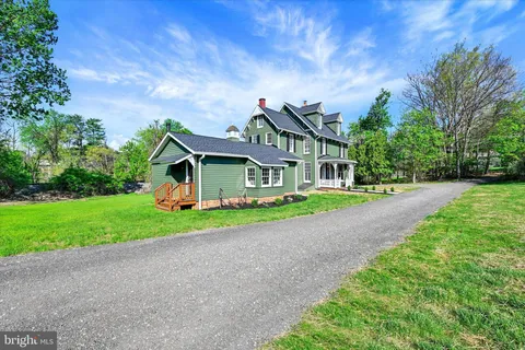 $650,000 | 505 Bond Avenue, Reisterstown, MD 21136