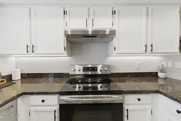 $299,999 | 1905 East University Drive, Unit 137, Tempe, AZ 85288