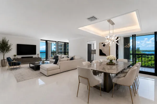 $550,000 | 5380 North Ocean Drive, Unit 5A, Riviera Beach, FL 33404