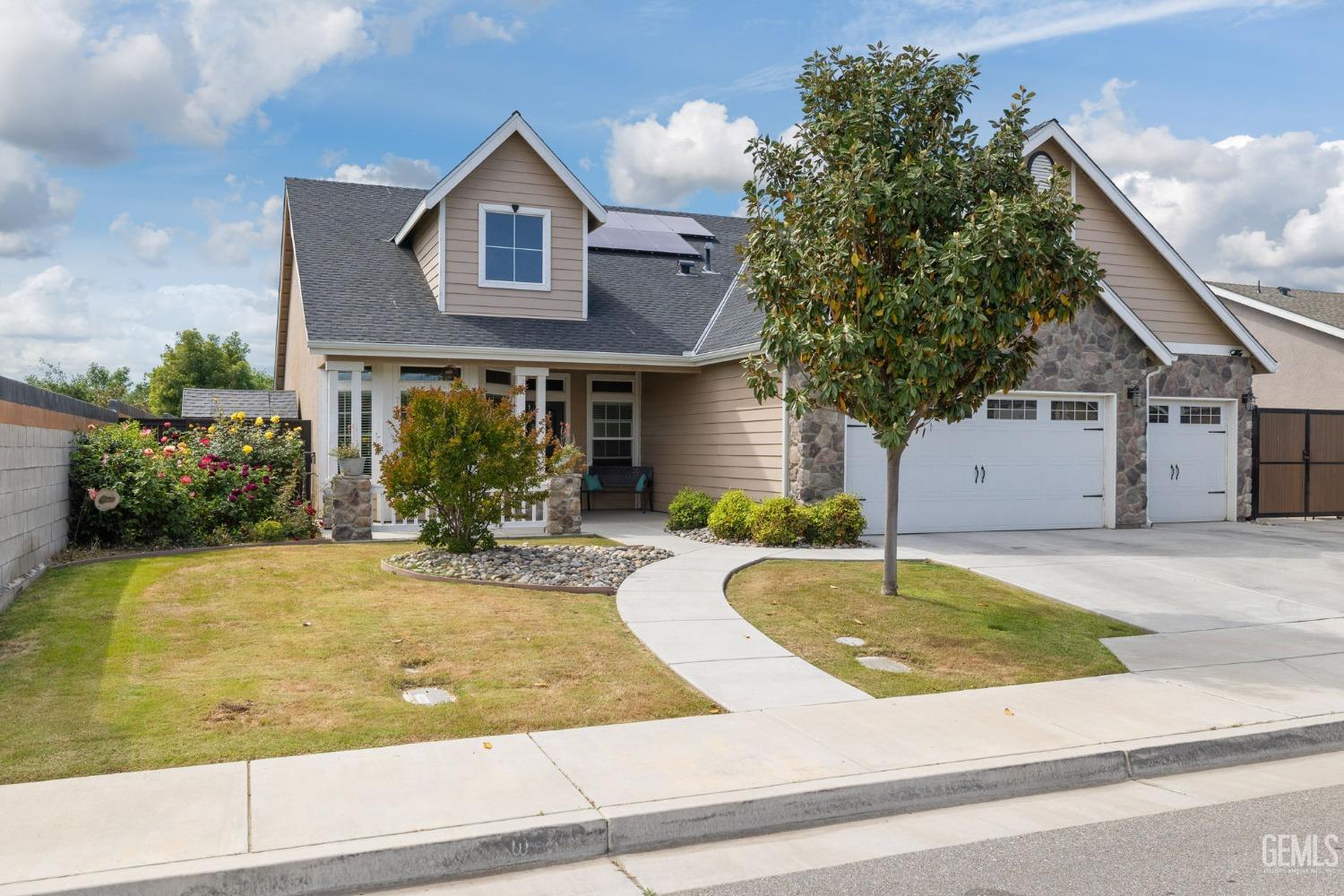 Undisclosed Address Shafter, CA 93263 - Photo 2 of 59