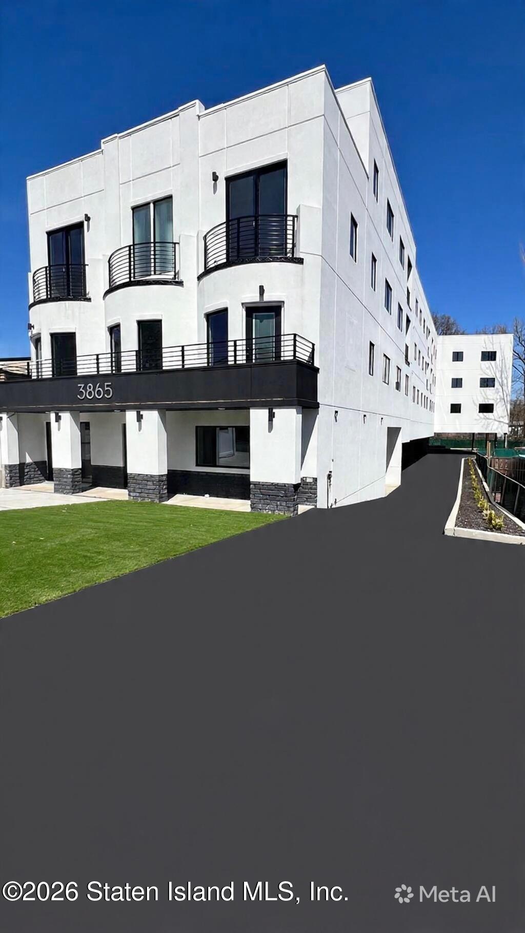 3865 Amboy Road, Unit 3D Staten Island, NY 10308 - Photo 6 of 43 AQNS3gHFiK4sKy_zXqeCho8FhaEhctg9bgjyoeNa