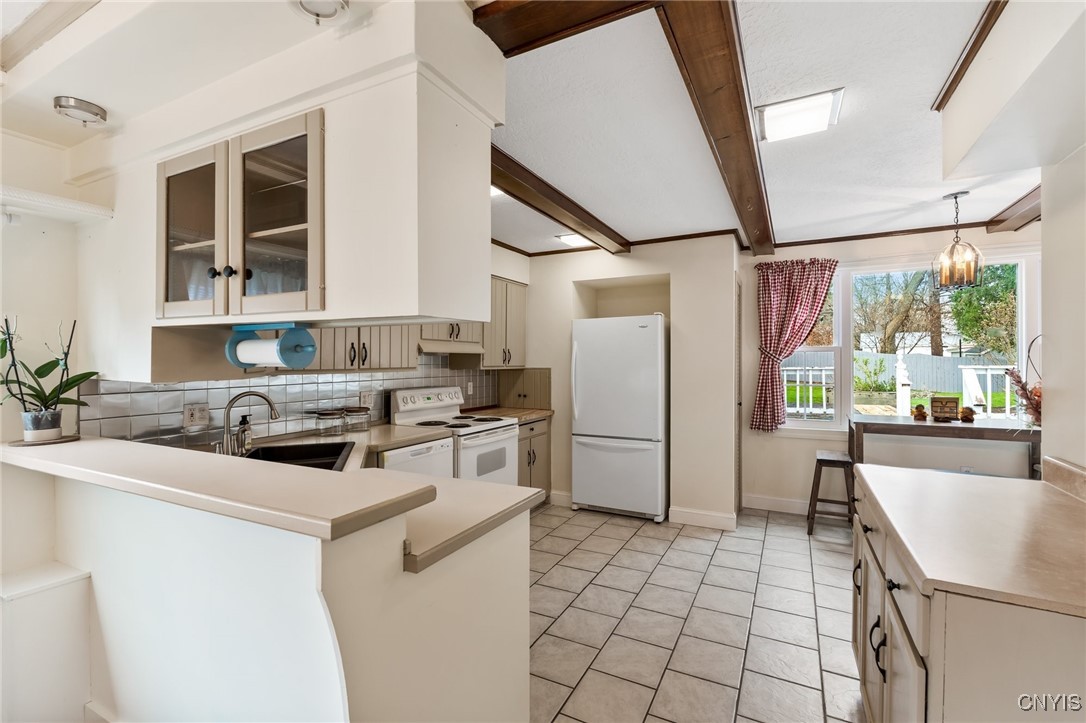 113 Genesee Street Lenox, NY 13032 - Photo 18 of 50